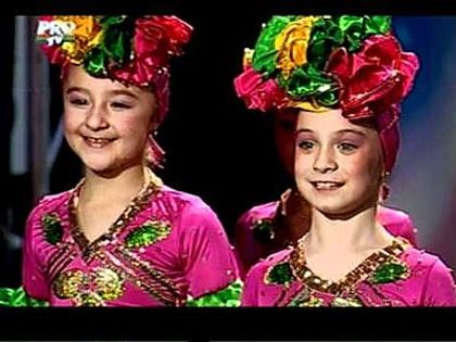 trupa as romanii au talent - 00 Romanii au Talent 00