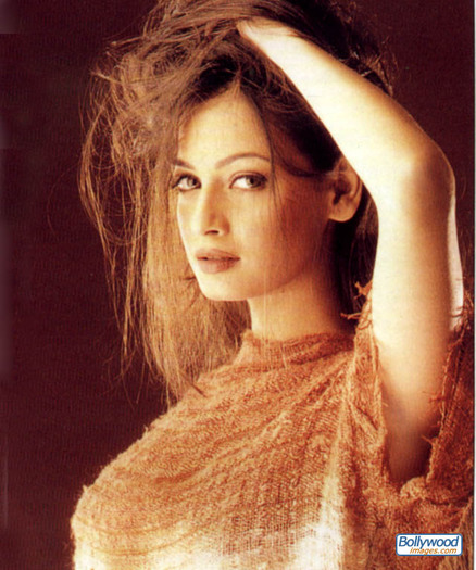 diya_mirza_006_eicl