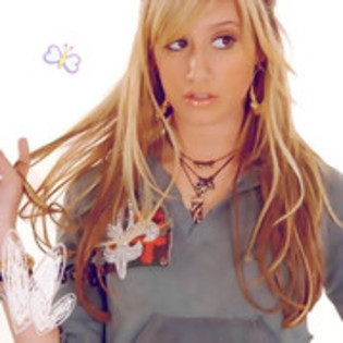  - Ashley Tisdale Glitarry