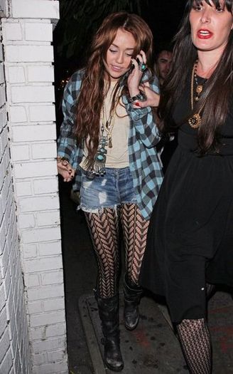  - x At Chateau Marmont in Los Angeles - 12th March 2011