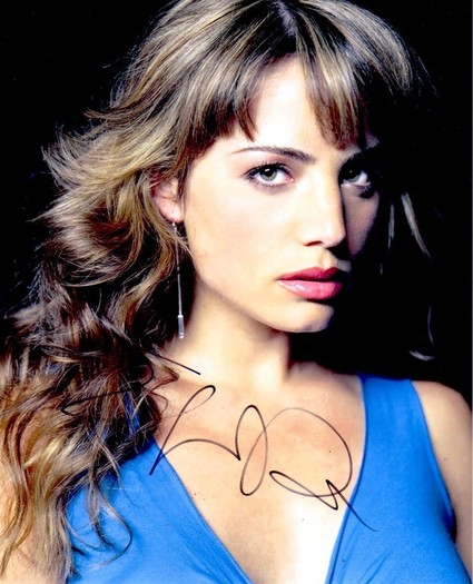 Erica (4) - Erica Durance