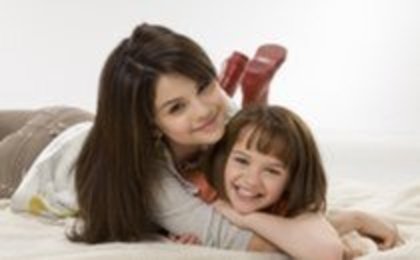 ramona-and-beezus-photos-selena-gomez-10865113-525-324