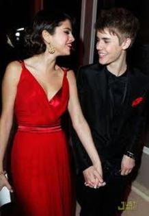 sj - 00 Selena si Justin cel mai frumos cuplu de la petrecerea oscarurilor vanity fair 00