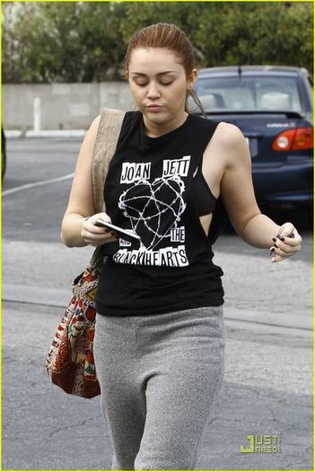  - x At gym in Toluca Lake - 14th March 2011