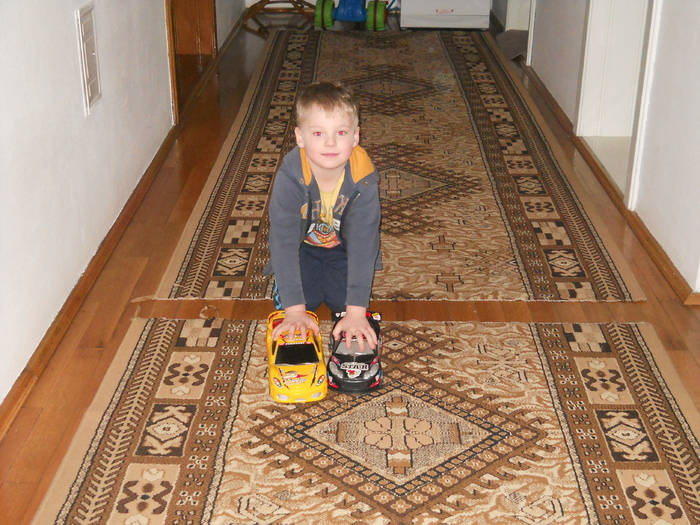 raliu pe bulevard - ospetie la Mimi