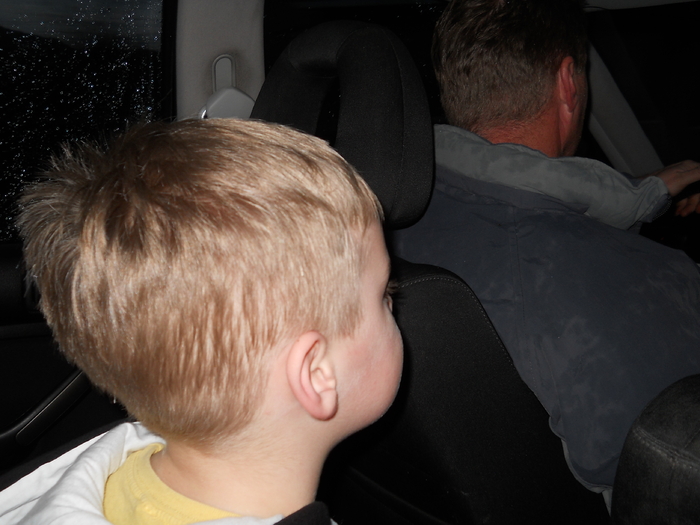 eu si tati va ducem acasa - ospetie la Mimi