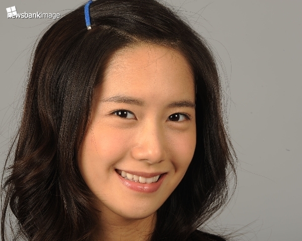 29780633_DXTAAZMRF - y---SNSD-yoona---y
