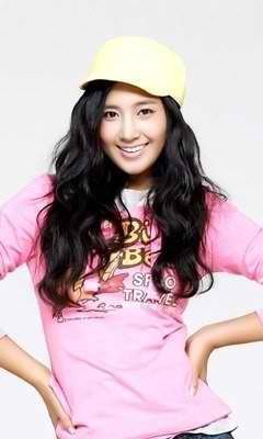 26985323_EYXEFXSJU - y---SNSD-yuri---y