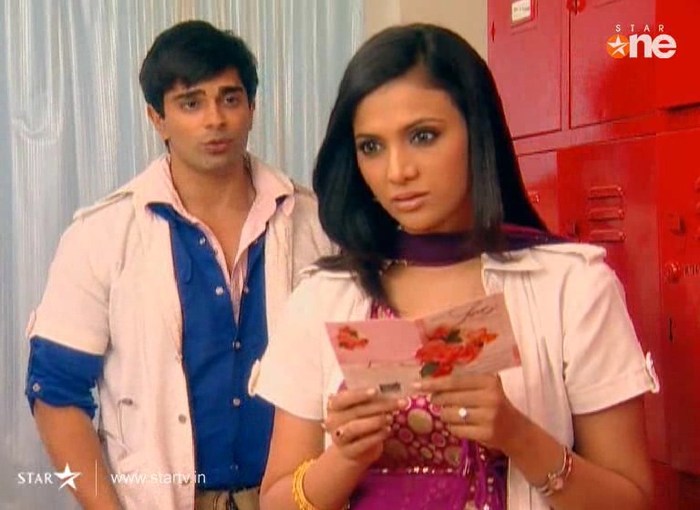 dill11 - INTALNIREA INIMILOR-DILLMILL GAYYE
