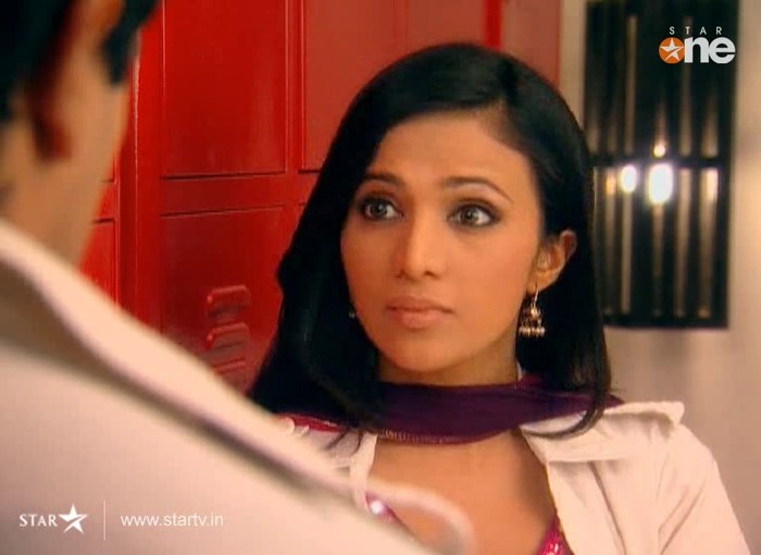 dill21 - INTALNIREA INIMILOR-DILLMILL GAYYE