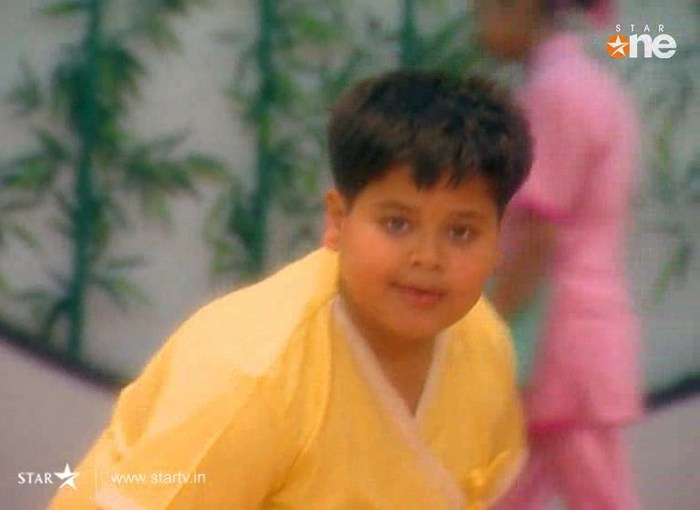 dill39 - INTALNIREA INIMILOR-DILLMILL GAYYE