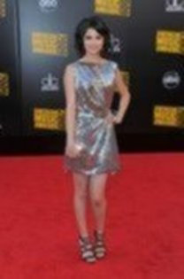 32747201_XZLWOCRIG - album specialpentru selenagomezreal