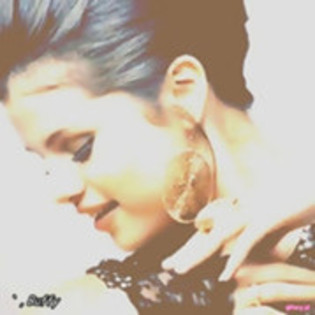 32673237_BRRMEWCBB - album specialpentru selenagomezreal