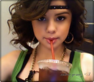 32673249_COLMUBGWC - album specialpentru selenagomezreal