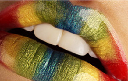 Colored-glitter-makeup-12