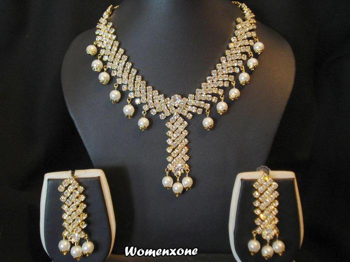 Stone-studded-Indian-bridal-jewelry-set-08 - Bijuterii indiene2