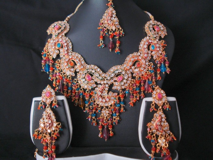 Traditionlal-jewwlry-1-1024x768 - Bijuterii indiene2