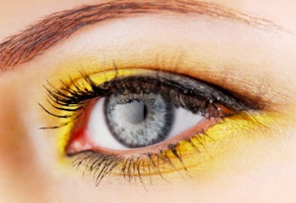 Basic-Eye-Makeup-Kits-5 (1) - Ochi3