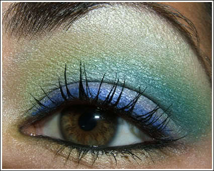 multi-shade-eye-makeup-6