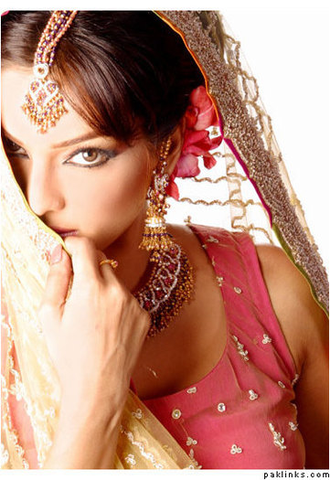 bridal_large_pic1 - Podoabe indiene