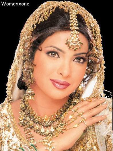 NAughty-Bridal-With-Beauty-04