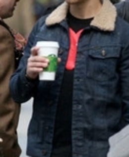 Joe+Jonas+Joe+Jonas+Starbucks+4Jopuvodpcyl_005 - puzlle