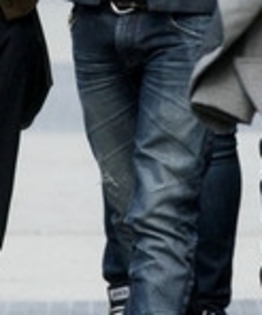 Joe+Jonas+Joe+Jonas+Starbucks+4Jopuvodpcyl_008 - puzlle