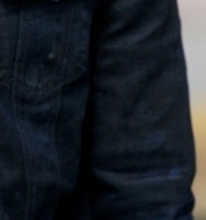 Joe+Jonas+Joe+Jonas+Starbucks+a2YAyeY4gtyl_012