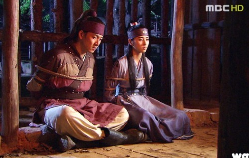 Printul Jumong Domnita Soseono - Ll Legendele Palatulu Printul Jumong lL