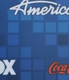 Jennifer+Lopez+American+Idol+Finalist+Party+uozFgOYyLKsl_007