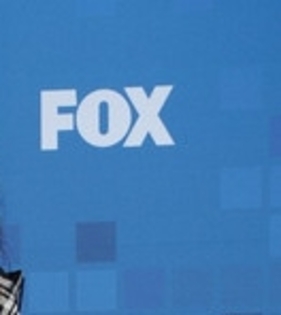 Jennifer+Lopez+American+Idol+Finalist+Party+vXk76Sn72UFl_003