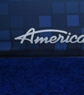 Jennifer+Lopez+American+Idol+Finalist+Party+wIla14r902ll_010