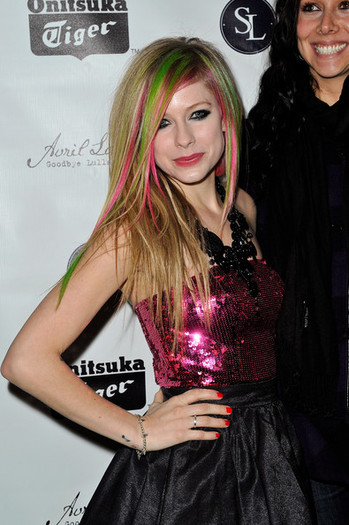 Avril+Lavigne+Avril+Lavigne+Album+Release+CnsoEekWwlql - Avril Lavigne