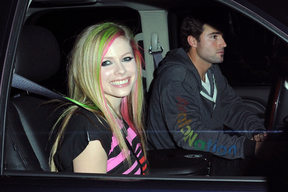 Avril+Lavigne+Avril+Lavigne+David+Boreanaz+0AB7zbD8VEhl - Avril Lavigne
