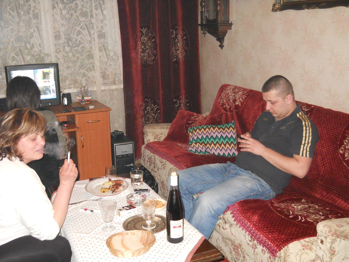 fiecare cu treaba lui