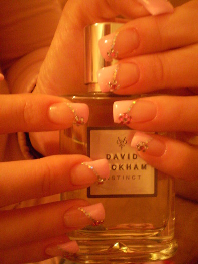 P2090617 - Unghii false facute de mine