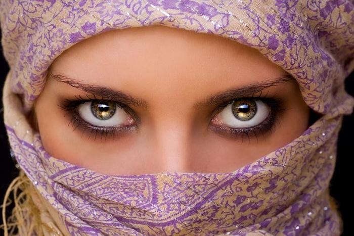 fascinating eyes