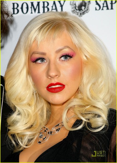 christina-aguilera-stephen-webster-01