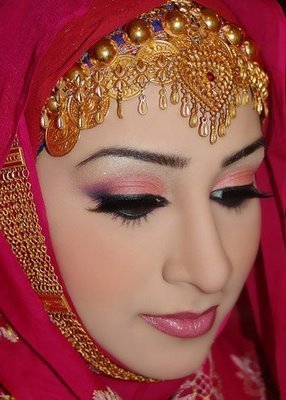 Make-up-of-Bridals-in-Headscarf-3 - Araboaice