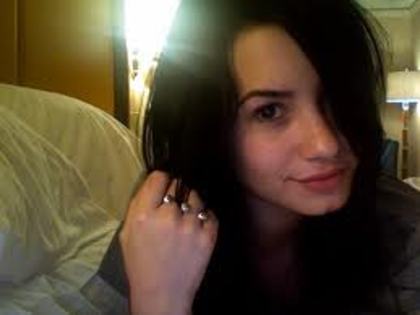 images (6) - Demi Lovato la web