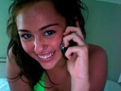 images (11) - Miley Cyrus la web