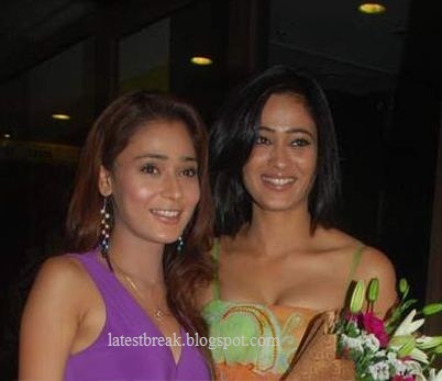 ashmit b\'day sara shweta - Shweta Tiwari si Sara Khan