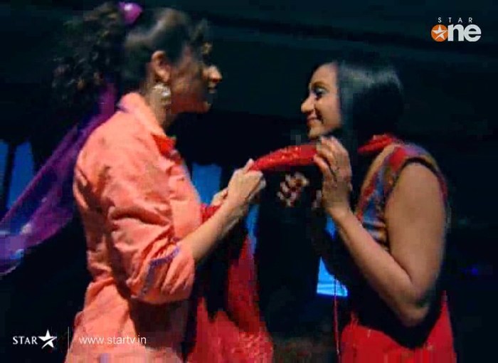 dill189 - INTALNIREA INIMILOR-DILLMILL GAYYE