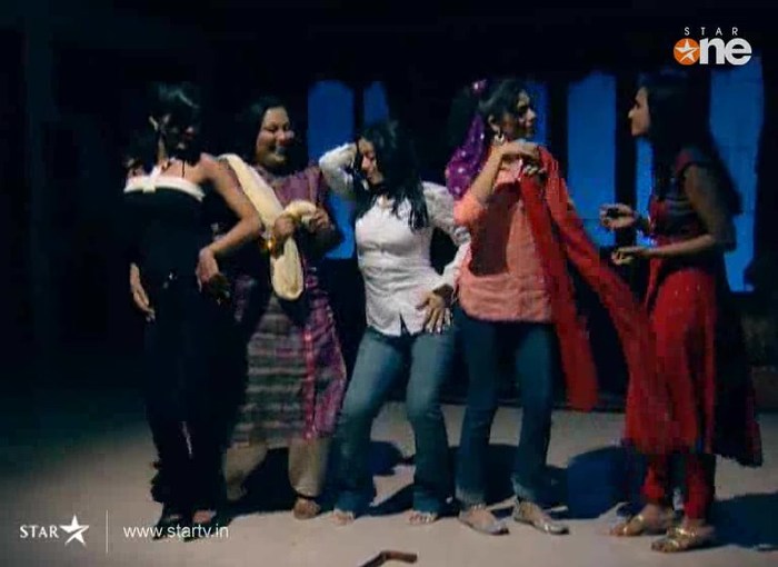 dill190 - INTALNIREA INIMILOR-DILLMILL GAYYE