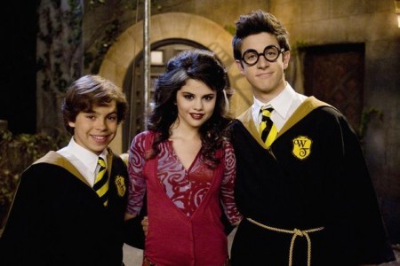 1117-450x300 - Selena Gomez in episoade wizards of waverly places - xEpisoade din Wizards of Waverly Place