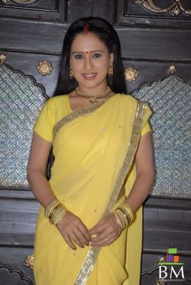 yeh-rishta-kya-kehlata-hai-on-location__81329 - Yeh Rishta Kya Kehlata Hai-Dragoste dulce amara