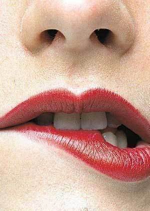 300_shape_lips