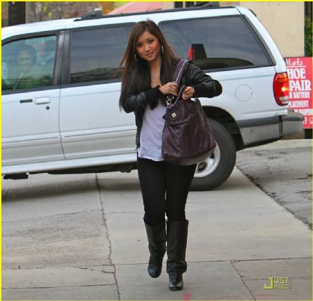 Brenda Song & Danielle Panabaker - Brenda Song and Danielle Panabaker