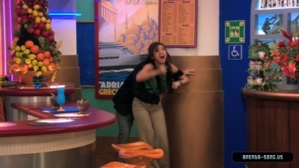 normal_brenda-song-0033