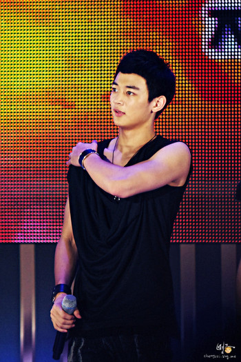 tumblr_l78o8zevsw1qaxukqo1_500 - Choi Minho